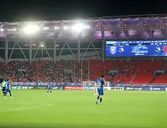 英雄联盟最新官网-足总杯今夜走向成谜，武汉三镇状态回暖，引发热议，阵容厚度经受考验的简单介绍