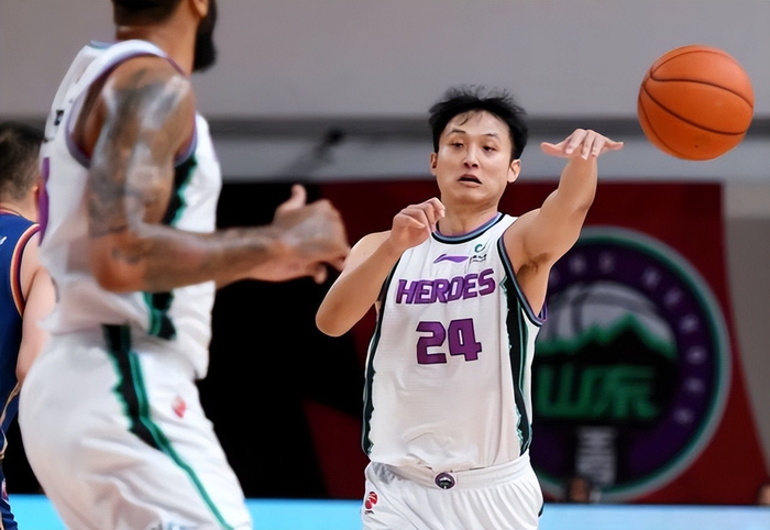 LOL官方网站-2024年外媒体中超第六轮最佳阵容