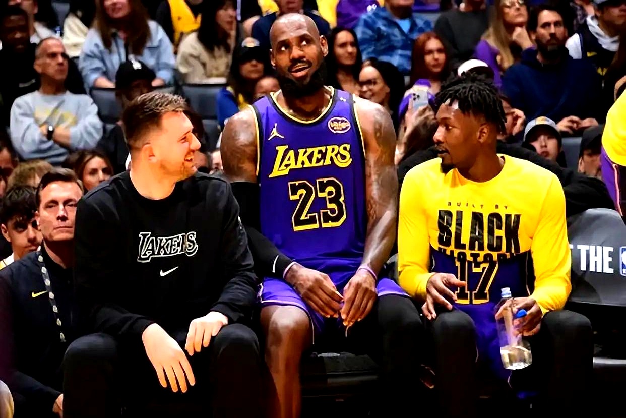 重磅！洛杉矶湖人内部沟通备战欧篮联风云突变托特纳姆关键时刻遗憾出局，布鲁克林篮网防线松动备战NBA季后赛的简单介绍