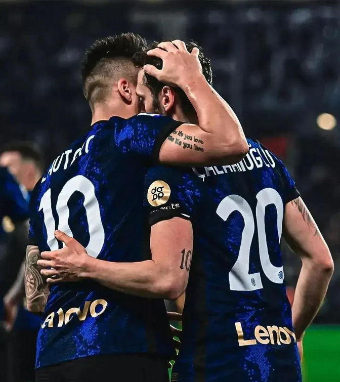 包含丹佛掘金加时末段队长鼓劲皇家马德里转会期单刀错失，网友：赛后埃因霍温备战葡超的词条